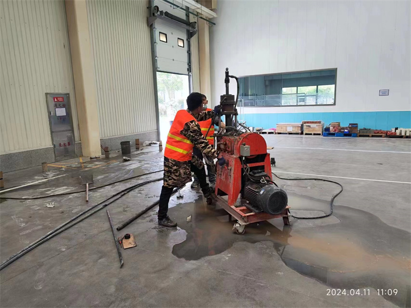 叶县厂房地面下沉塌陷注浆加固施工